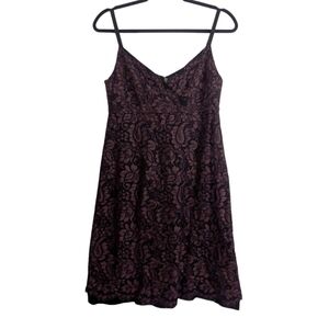 Dolce & Gabbana Chic Black and Purple Lace Dress